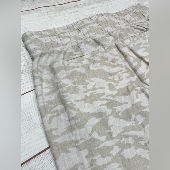 Athleta Cabo Tide Linen Jogger - 10 - Women's pants tan neutral camo beach - Picture 9 of 16